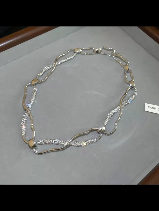 Anthropologie Jewelry - Silver-Tone Crystal Link Necklace